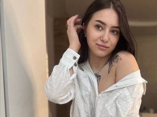 Эротический видеочат emilymuww