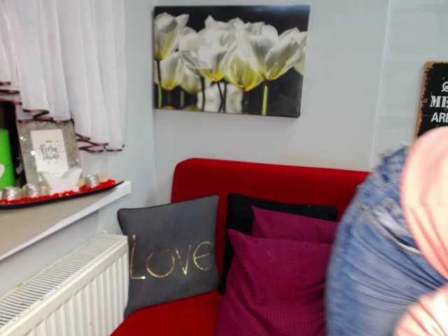 Скриншоты трансляции EmilyQueen