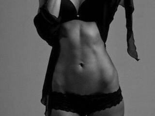 Эротический видеочат EmilySimons