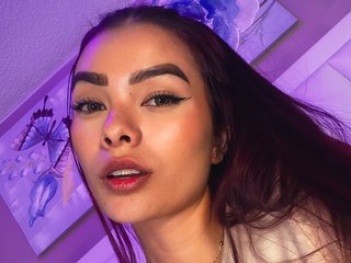 Эротический видеочат EmilyTolson