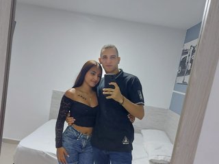 Эротический видеочат Emilyvalencia