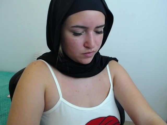 Скриншоты трансляции emma-fun