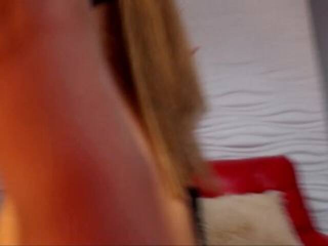 Скриншоты трансляции EmmaBrite