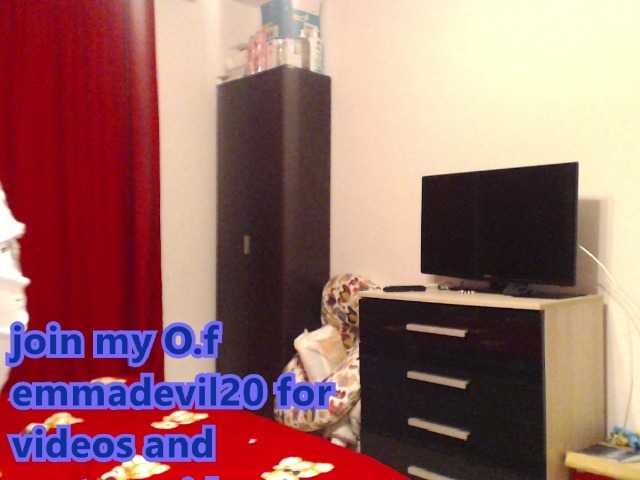 Скриншоты трансляции emmadevil201