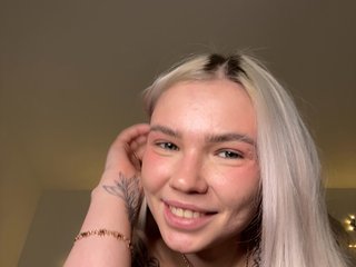 Эротический видеочат EmmaGoodGirl