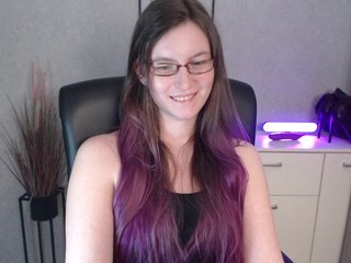 Эротический видеочат EmmaHeart