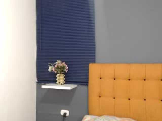 Скриншоты трансляции Emmaluketich