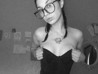 Эротический видеочат EmmaRoby