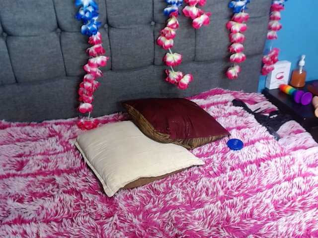 Скриншоты трансляции emmyqueenthx