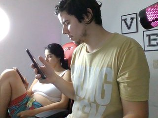 Эротический видеочат Emy23Jack23