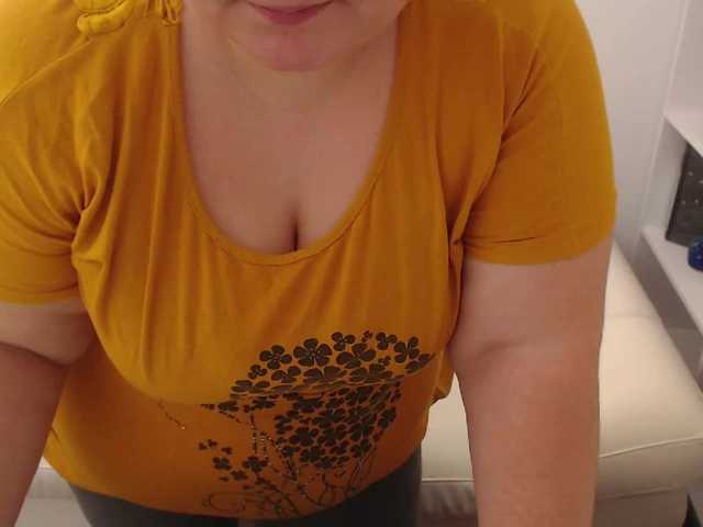 Скриншоты трансляции EmyBlack