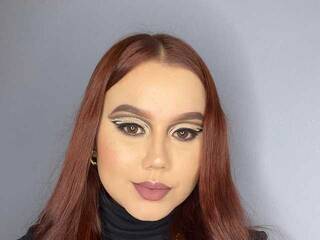 Эротический видеочат Emyli-jackson