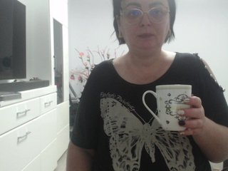 Эротический видеочат Emyllywhite