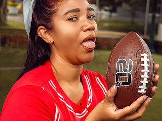 Эротический видеочат emylybrown