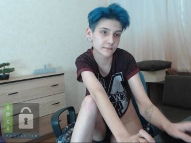 Скриншоты трансляции ErikaLis