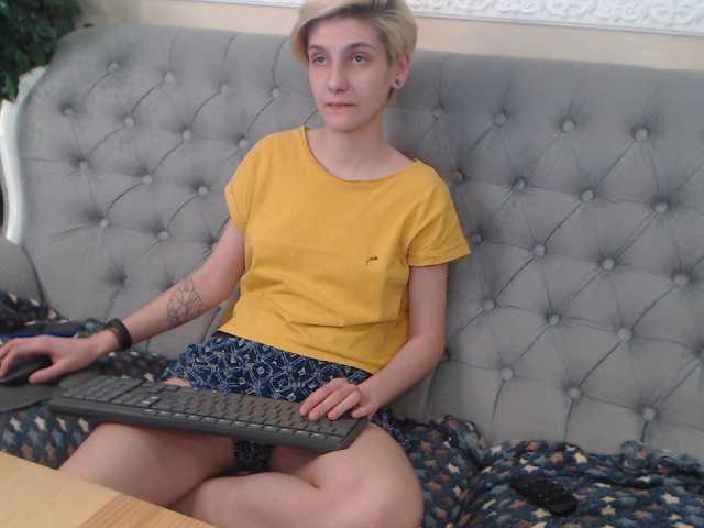 Скриншоты трансляции ErikaLis