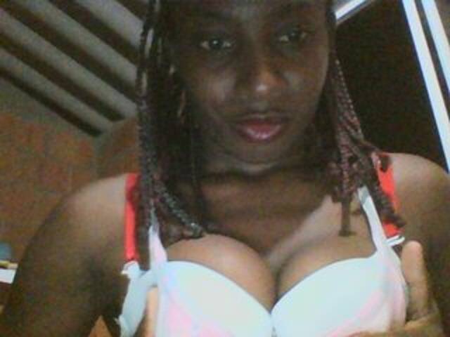 Скриншоты трансляции eroticute17