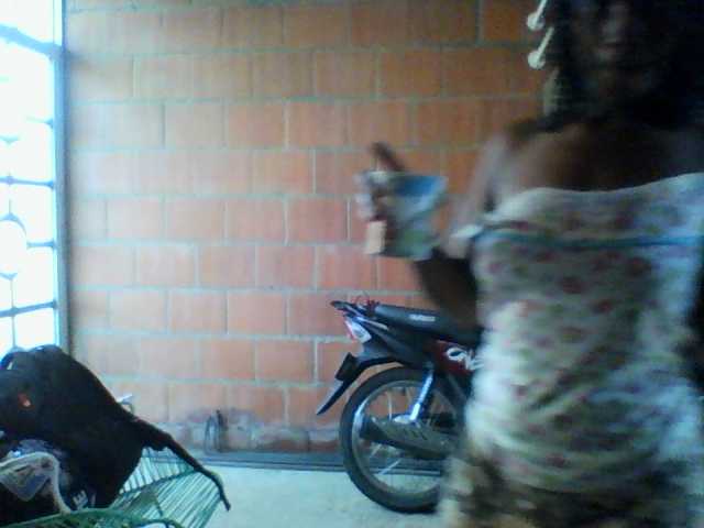 Скриншоты трансляции eroticute17