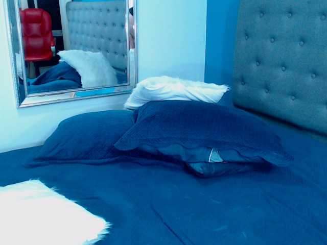 Скриншоты трансляции Escarlethandj