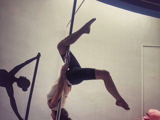 Эротический видеочат Esmiralda