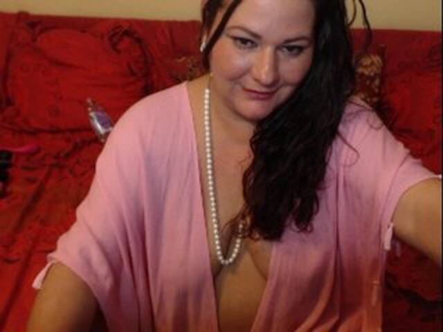 Скриншоты трансляции EstelleRossex