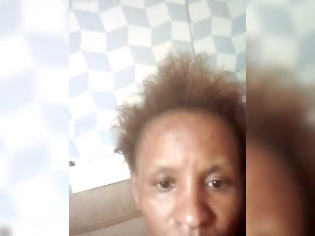 Скриншоты трансляции EulaliaLaurie