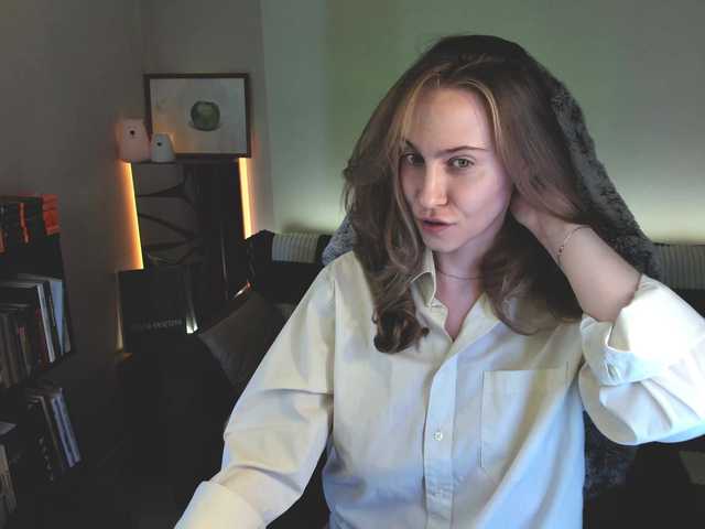 Скриншоты трансляции Adamova_Eva