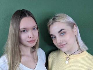 Эротический видеочат EvaLoois