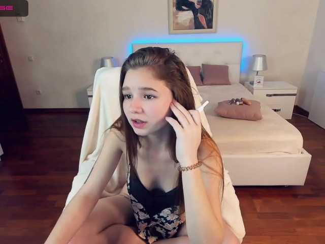 Скриншоты трансляции EvaMoore