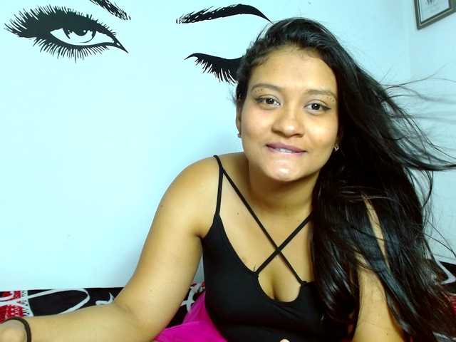 Фотографии EvanHot Doble penetracion #latina #hot #pussy # CAM2CAM #dirtytalk @come make me moan control my vibrations