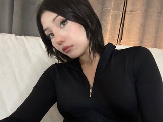 Эротический видеочат evelinevluv