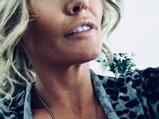 Эротический видеочат Eveloves