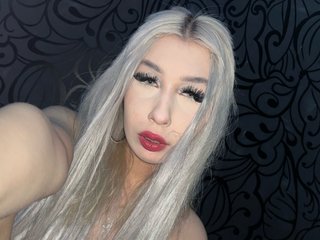 Эротический видеочат evelyn-delens
