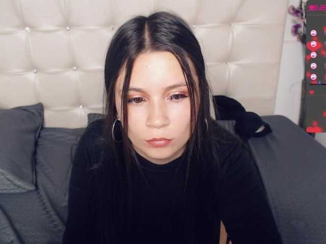 Скриншоты трансляции evelynncrush