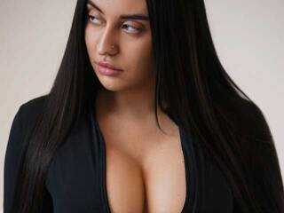 Эротический видеочат Evocativea