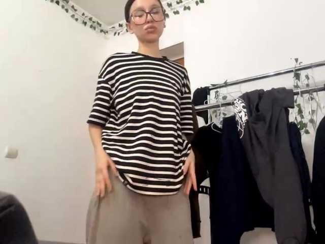 Скриншоты трансляции EvonneHeally