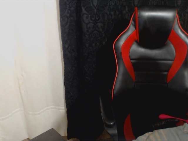 Скриншоты трансляции EvvaX