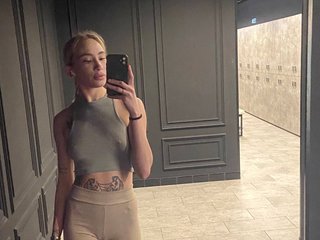 Эротический видеочат Eyes0ffMe