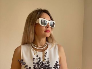 Эротический видеочат Fiona2019