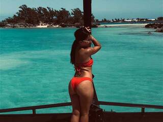 Эротический видеочат fireeirene