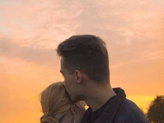 Эротический видеочат FIXIKI