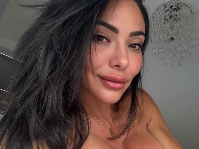 Фотография профиля FlaviaOliver