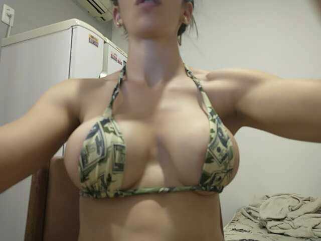 Скриншоты трансляции flexqueen