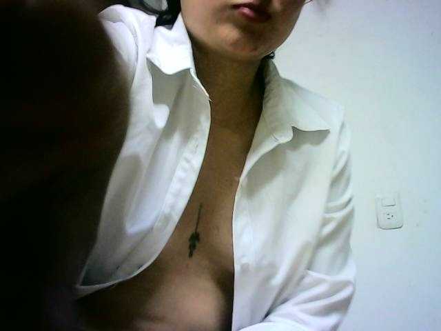 Скриншоты трансляции Flora-med