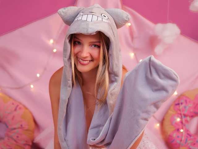 Фотография профиля FloraClark