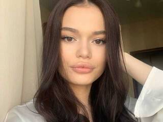 Эротический видеочат FloraHanson