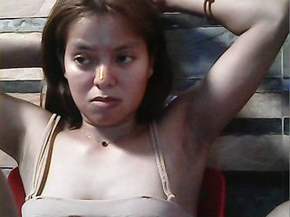 Эротический видеочат HornyNica