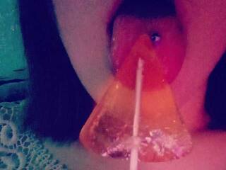 Эротический видеочат FluffyJ