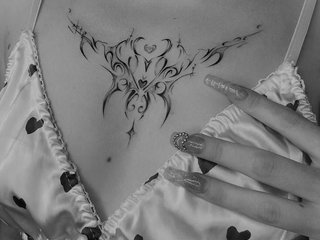 Эротический видеочат Foxif