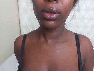 Эротический видеочат Freakynessa